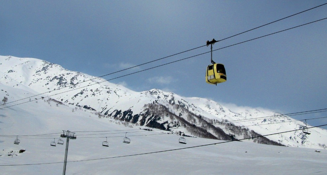 Next in out list of Romantic jammu and kashmir tourist places cable ride in Gulmarg